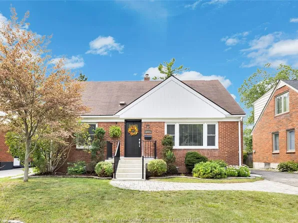 1271 Belle Isle View Blvd, Windsor, ON N8S 3G8