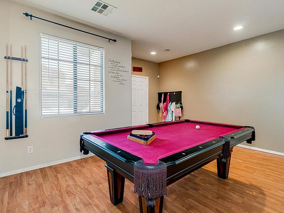 Entry/Formal Living 1