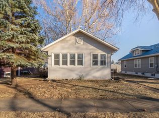 813 Western Ave, Waterloo, IA 50702