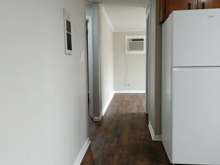 801 Biglen Rd #E — Photo 12