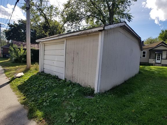 4th image of 1014 Garfield Ave NW