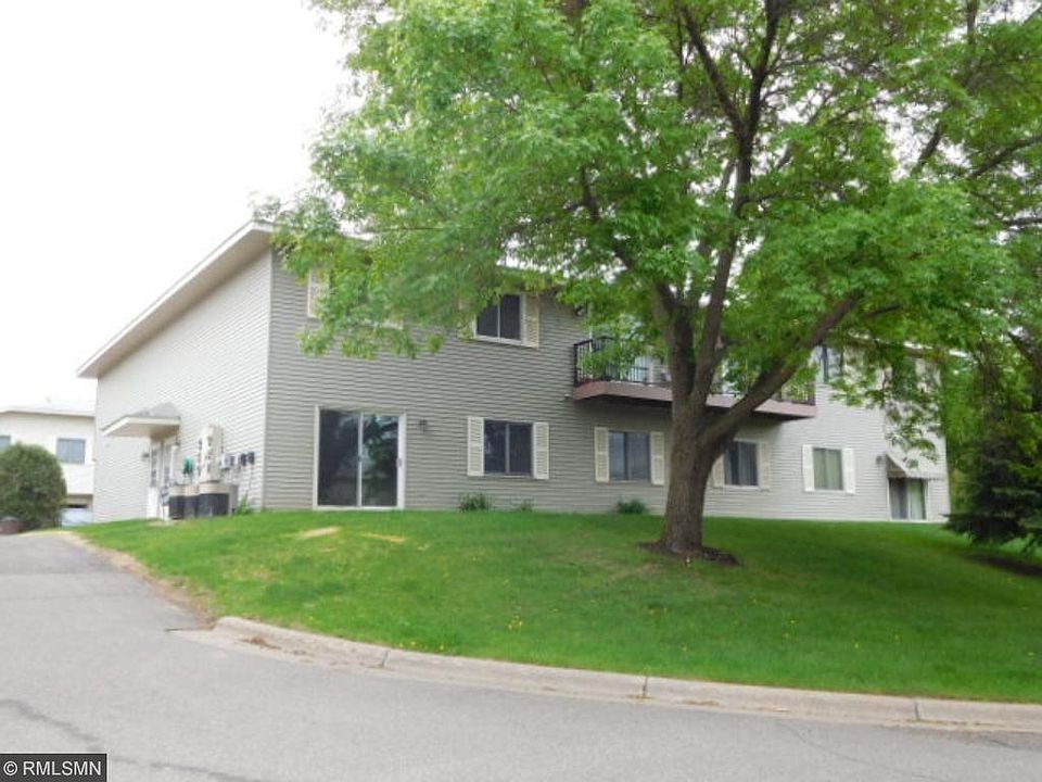 1st image of 2057 N Park Dr APT 5