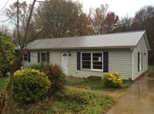 576 Story Woods Rd, Lincolnton, NC 28092