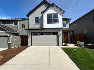 121 Valemont #34, Eagle Point, OR 97524