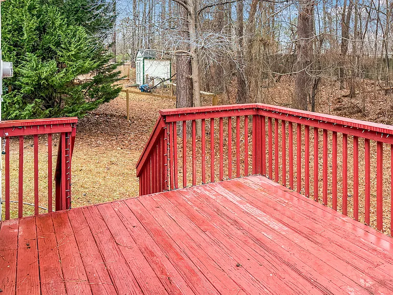 109 Holly Mountain Rd — Photo 26