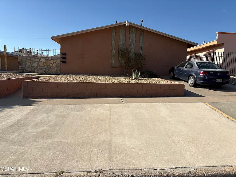 3704 McConnell Ave #A — Photo 3
