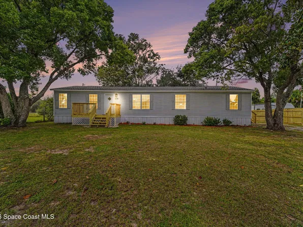 3120 Kinsley Rd, Mims, FL 32754