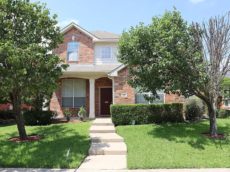 1611 Briarhollow Ct