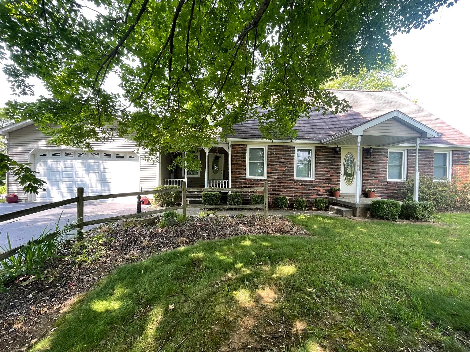 9485 Singleton Rd photo 1