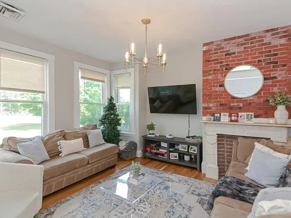 39 M St #3, Boston, MA 02127