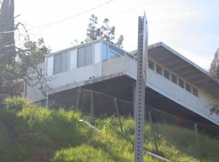 3802 Multiview Dr, Los Angeles, CA 90068