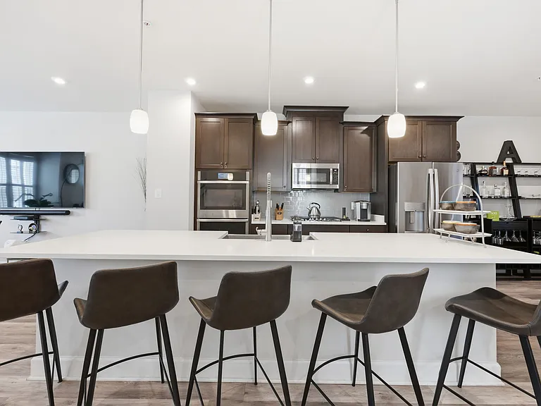 9553 Capital Ln #1 — Photo 34