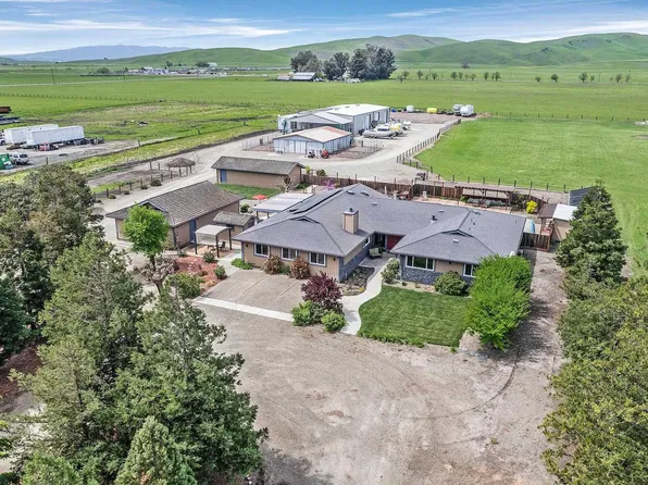 4706 Bel Roma Rd, Livermore, CA 94551