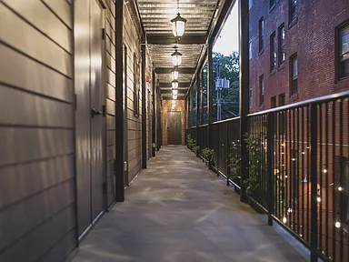 La Cour - 103 - 1B/1BA