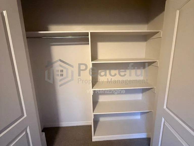 5386 W Emmeline Dr #BASEMENT — Photo 19