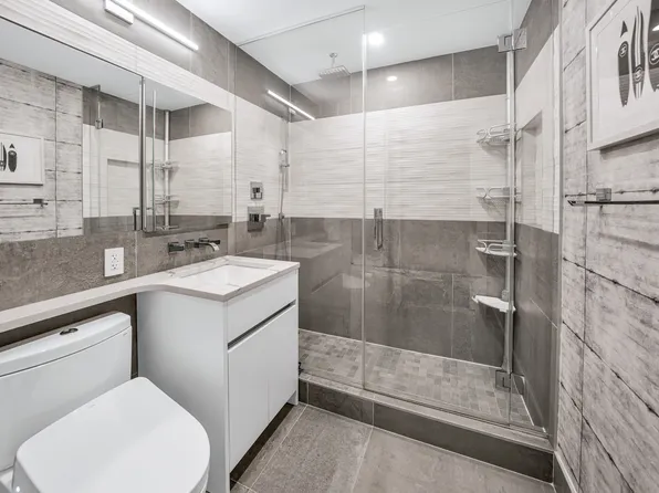 315 East 72nd Street 9H image 13 of 14