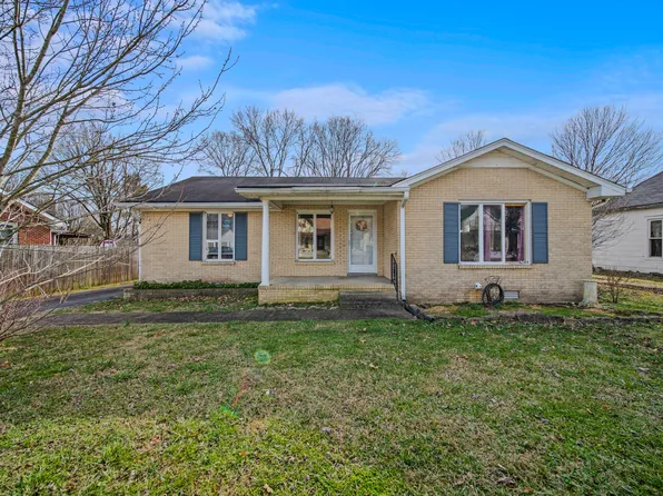 320 W Woodland St, Watertown, TN 37184