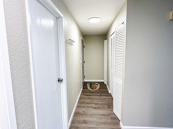 5th image of 14725 NE 31st St APT B3