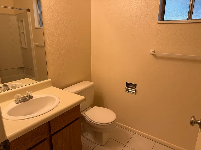 269 E Hill Ave #4 — Photo 6