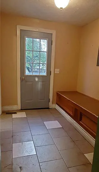 303 Indianapolis Ave — Photo 12