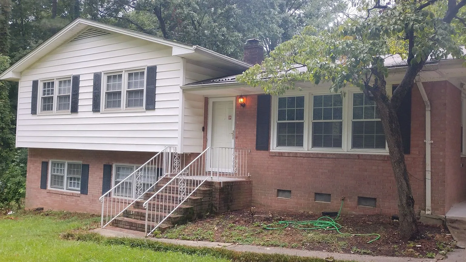 Room in 4 Bedroom Home at Pinedale Dr — Photo 1