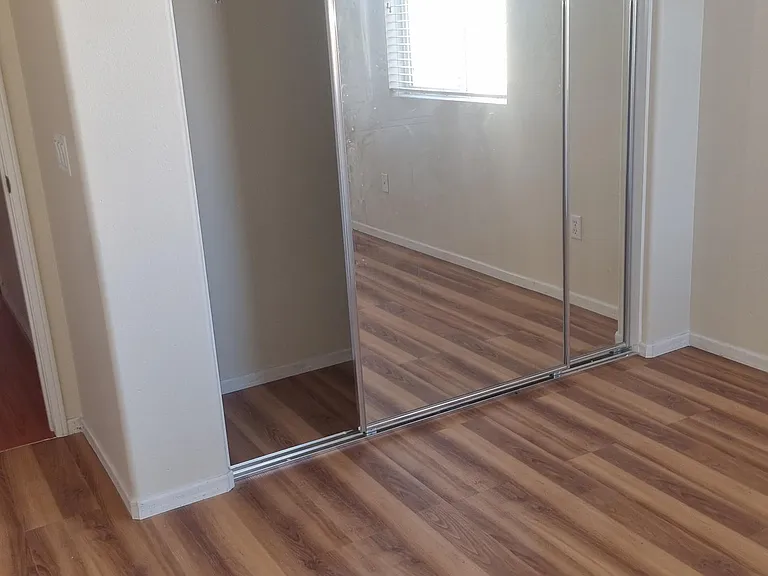 25557 Huxley Dr — Photo 22