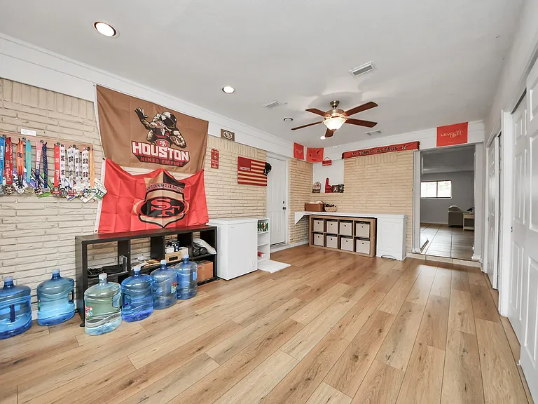 2806 Oak Dr — Photo 31