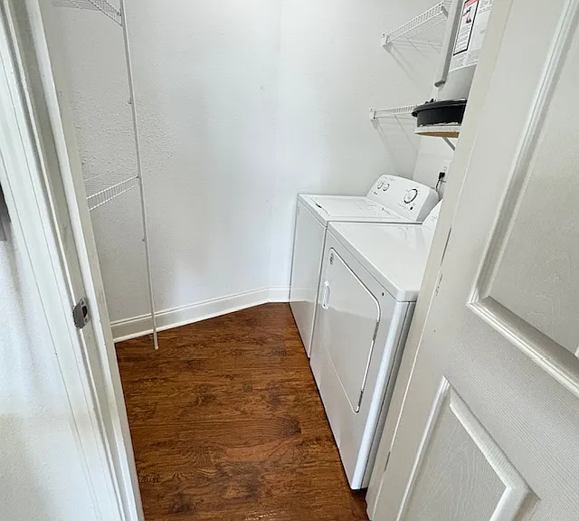 114 John Ct — Photo 10