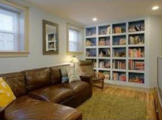 90 1/2 Inman St #1, Cambridge, MA 02139