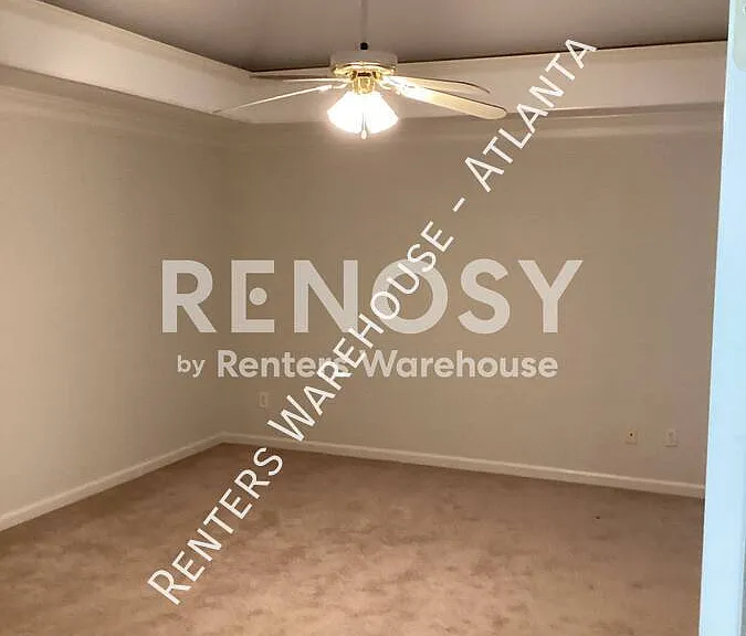 755 Milton Oaks Dr — Photo 23