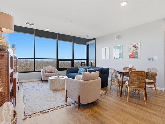 3rd image of 1 University Way #514