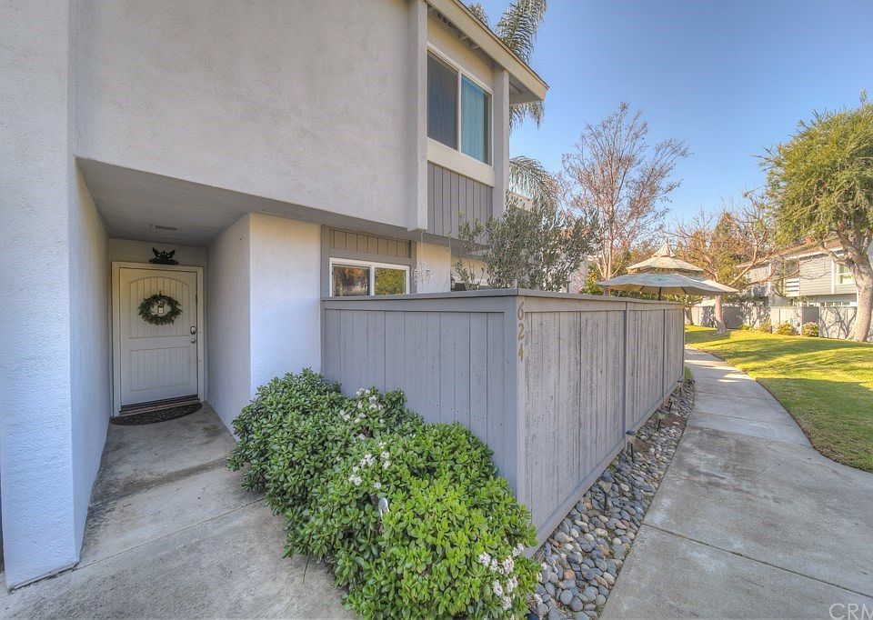 1st image of 624 Shasta Ln #186