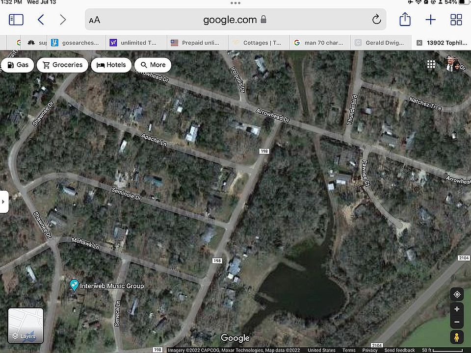 1st image of 111 Commanche Dr
