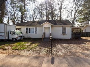 241 E Killian St, Canton, GA 30114