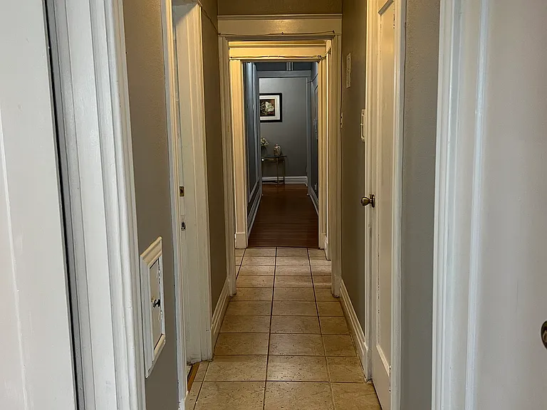 5826 Clemens Ave — Photo 6
