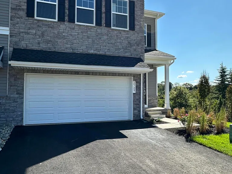2708 Journey Ave — Photo 2