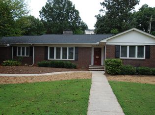 1619 Ferncliff Rd, Charlotte, NC 28211