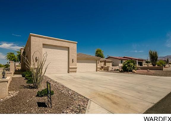 2nd image of 3475 Saratoga Pl