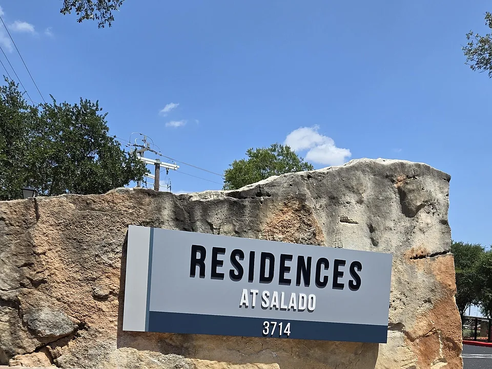 Residences at Salado