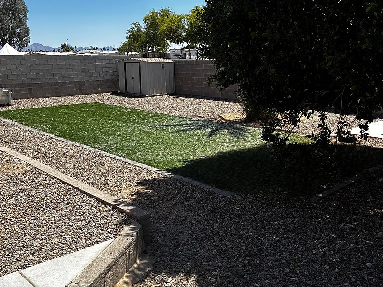 5435 E 30th Pl — Photo 14