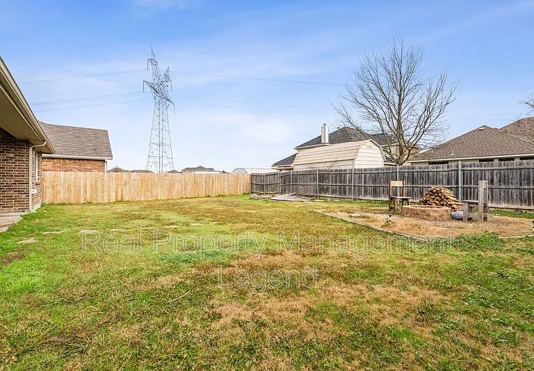 1800 Meadowlark Ln — Photo 29