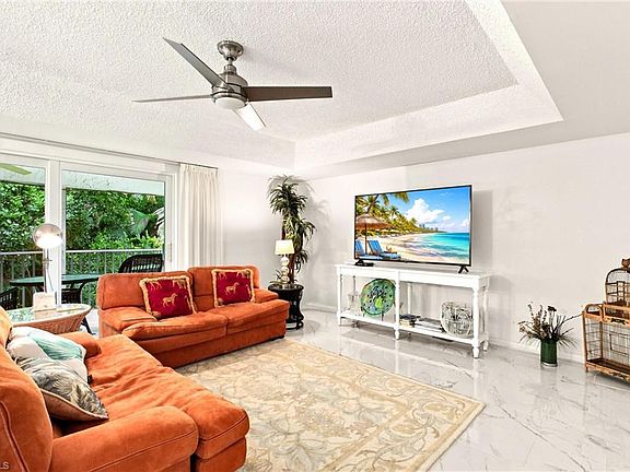 3rd image of 550 Teryl RD #2302