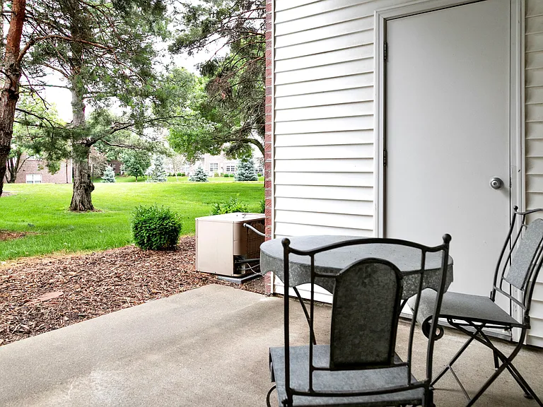 Tranquility Pointe — Photo 40