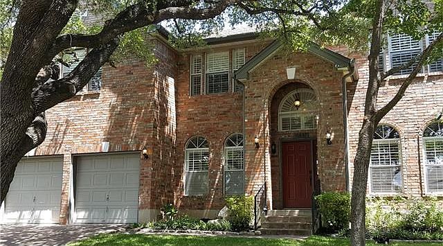 Stately Street View