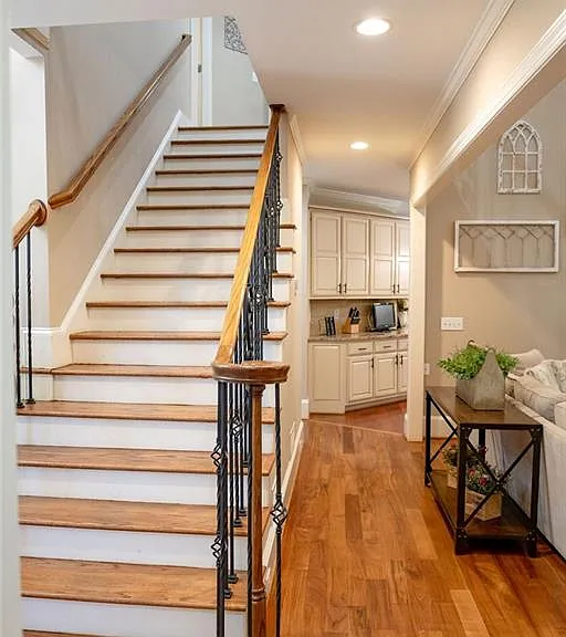 1405 Edenham Ln — Photo 65