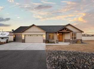 81704 Sagebrush, Kennewick, WA 99338