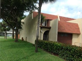 1500 Rue Vendome, Pembroke Pines, FL 33026