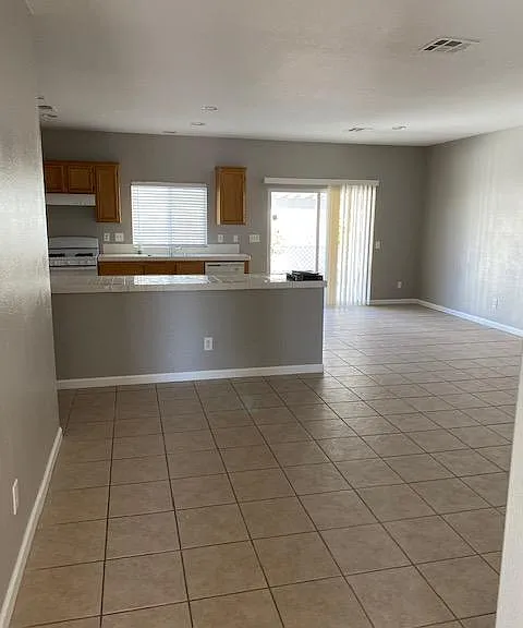 14840 Cheyenne Pl — Photo 3