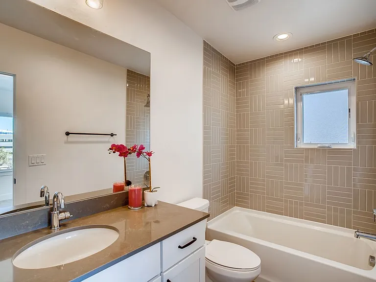 3450 S Corona St — Photo 10