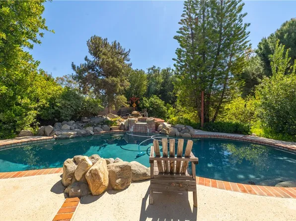 14395 Amorose St, Lake Elsinore, CA 92530